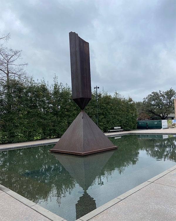 Fig. 2: Barnett Newman’s “Broken Obelisk” located outside of the Rothko Chapel.
