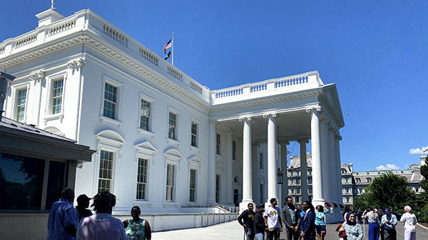 side angle of The White House