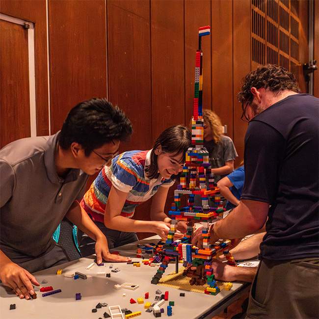With only an hour to build, Rice Owls collaborate to create a replica of the Eiffel Tower.